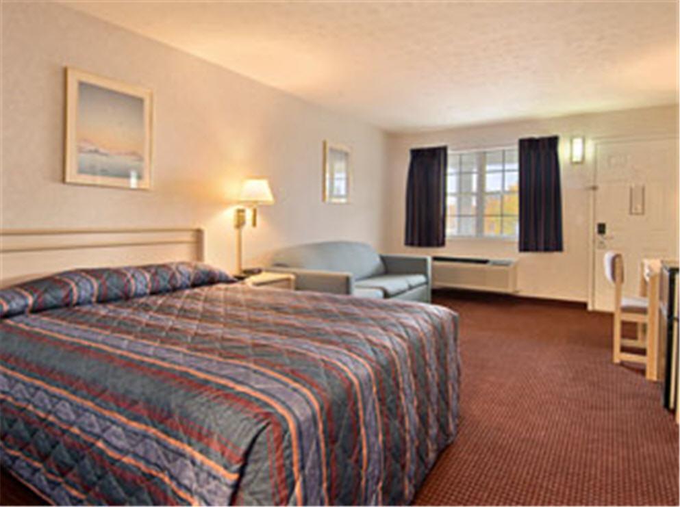 Days Inn Macedonia Bilik gambar